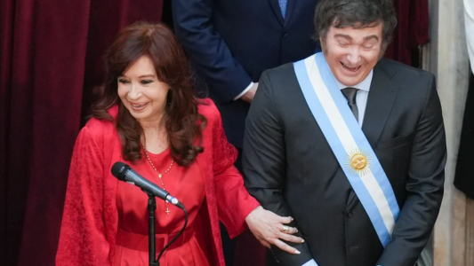 Cristina Kirchner: “¡Che Milei! ¡Se ve que tu expertise sin dólares no camina!”