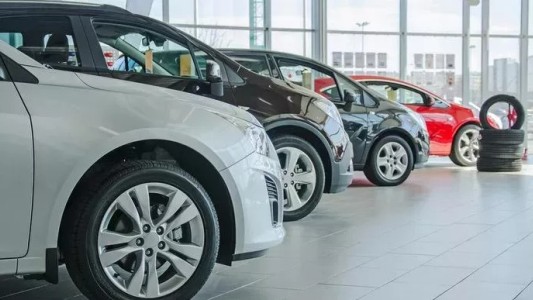 Fin del cepo: incertidumbre por el precio de los autos