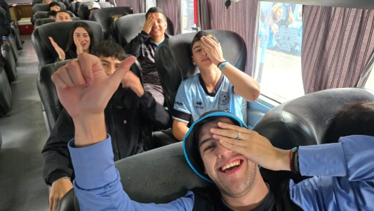 Los hinchas de Belgrano partieron a Rafaela para alentar en el debut de Copa Argentina