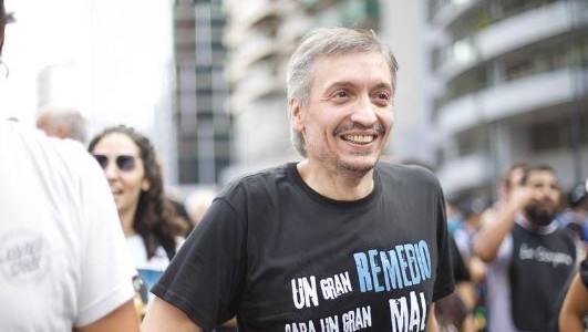 Máximo Kirchner denunció que el municipio de Avellaneda impide militar la figura de Cristina Kirchner