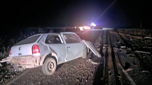Un joven murió tras chocar con un camión en la madrugada en un ruta de Córdoba