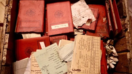 Hallazgo histórico: descubrieron material de propaganda nazi en el archivo de la Corte Suprema