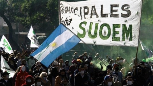 Múltiples cortes en la capital por protestas del Suoem: el comunicado del gremio