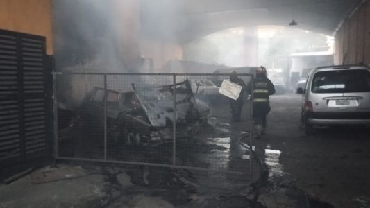 Nueva Italia: se incendió un taller mecánico este domingo por la mañana