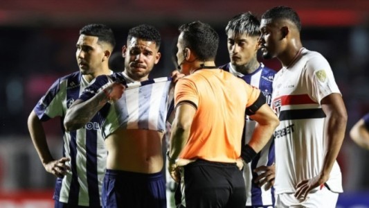 Navarro de Talleres denunció que un jugador de San Pablo le dijo “venezolano muerto de hambre”