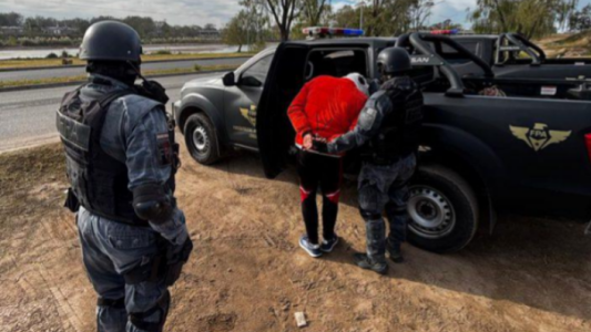 Desbarataron dos puntos de venta de drogas: un detenido