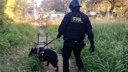 Cayó un jefe narco que comercializaba estupefacientes en una casa usurpada en el interior de Córdoba