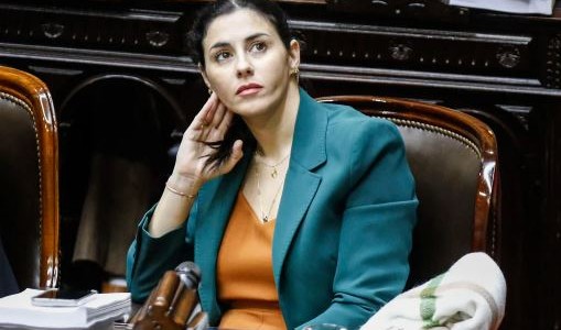 Pagano denuncia acuerdos entre el oficialismo y la oposición por la investigación del Criptogate