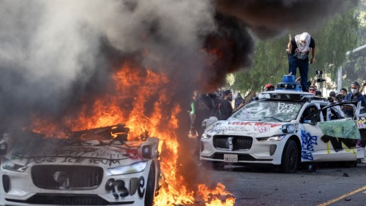 Trump despliega miles de marines y guardias en Los Ángeles ante los disturbios