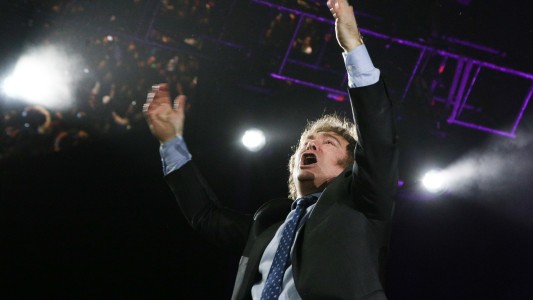 Milei lanza la campaña bonaerense: la pelea ahora será con Máximo