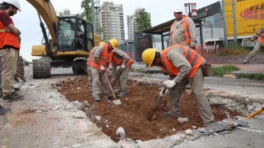 Corte total en avenida Sagrada Familia por obras en desagües pluviales