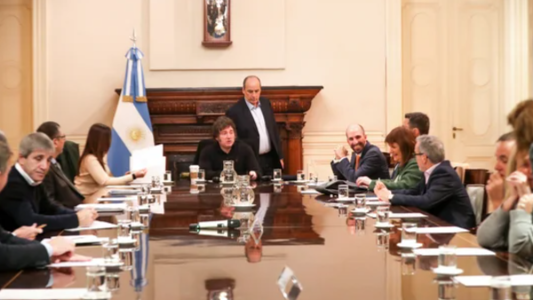 Fallo por YPF: Milei convocó a su Gabinete para definir la estrategia legal