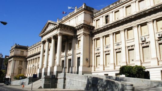 Evacuaron el Palacio de Justicia por una amenaza de bomba