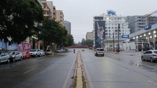 Día gris en Córdoba: lluvias persistentes y mínima de 9 grados