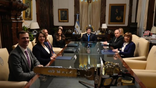 El Gobierno acordó con EE.UU cooperar en seguridad y firmó el ingreso al Programa de Exención de Visas