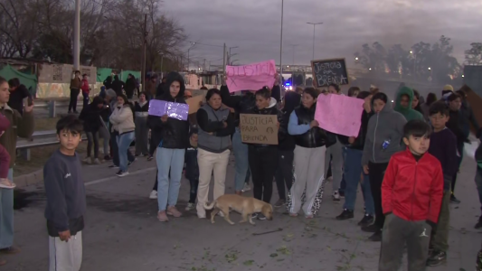 Familiares y amigos realizan corte total en Circunvalación y exigen justicia por Brenda Torres