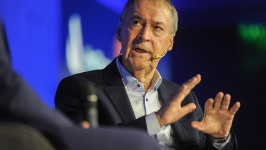 Juan Schiaretti cuestionó el ajuste de Javier Milei: "Necesitamos una política sincera, sin extremos"