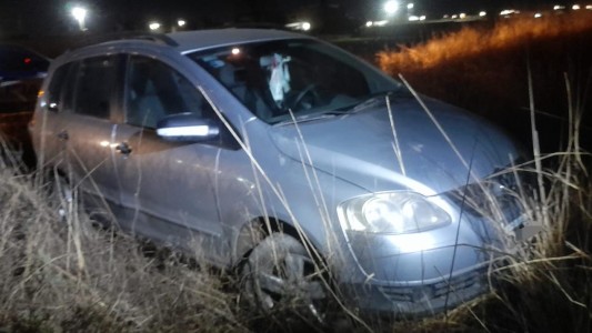 Detuvieron a un menor y secuestraron un auto minutos antes sustraído en barrio Nuevo Argüello