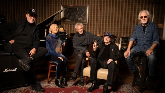 Video: Sublime reencuentro de PorSuiGieco a 50 años del album