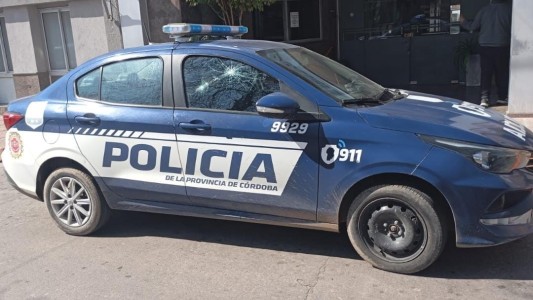 Violencia en Córdoba: una policía resultó herida en un ojo durante un operativo