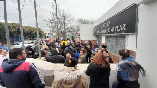 Denuncian problemas de infraestructura en un colegio privado de Córdoba