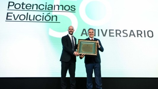 Llaryora anunció la creación del Instituto Argentino del Maní