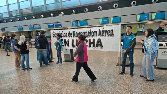 Paro de controladores aéreos en el Aeropuerto