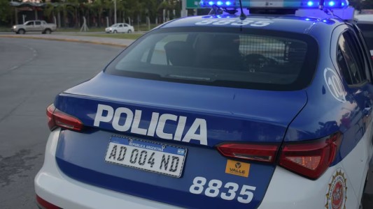 Barrio Jardín: detuvieron a dos mujeres que usurparon un terreno y lo usaban de playa de estacionamiento