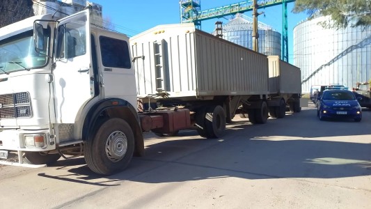 Un motociclista de 24 años murió tras chocar contra un camión en Laboulaye