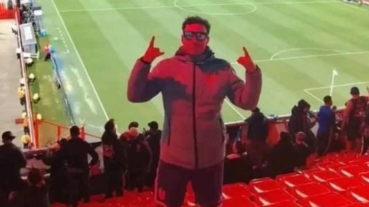 El hincha de la U. de Chile que cayó al vacío desde la tribuna de Independiente rompió el silencio