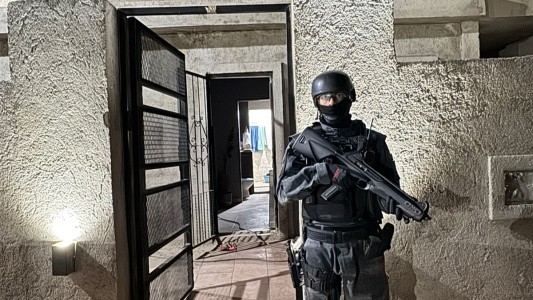 Desbarataron una banda narco en Córdoba: secuestraron cocaína, marihuana y armas