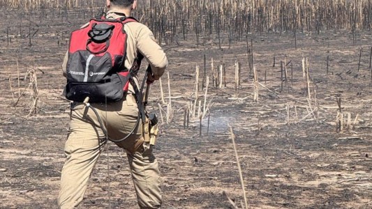 Villa Retiro: un incendio de pastizales afectó a cinco hectáreas