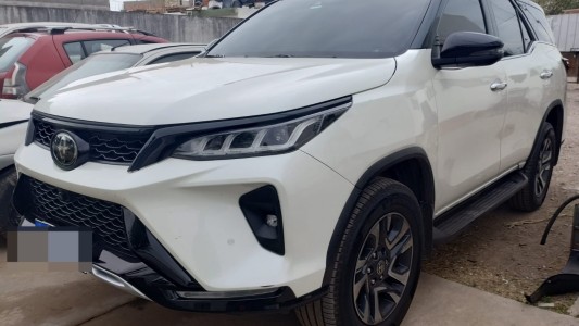 Intentó atropellar a un policía en un control y fue detenido