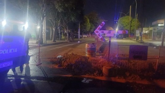 Un motociclista murió tras chocar contra una señalizacón de una obra pública