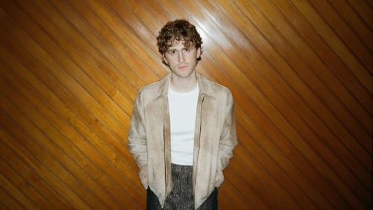 Louta llega a Córdoba: fiesta, música y locura en Club Paraguay