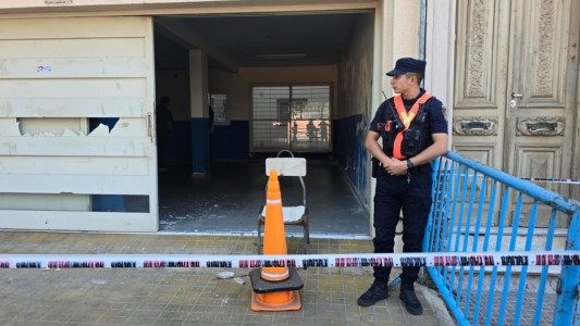 Disturbios en la sede de UOCRA en Córdoba: detenidos y policías heridos