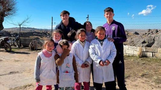 Talleres viajó a Pampa de Achala para compartir una jornada con la Escuela Rural Ceferino Namuncurá