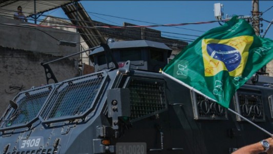 Polémica en Brasil por ley que premia a policías que maten a delincuentes