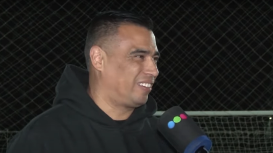 Zelarayán: el apellido del gol "voy a jugar hasta que me den las piernas" (1)