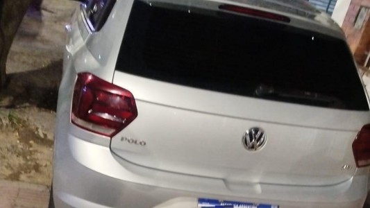 Villa Siburu: detuvieron a cuatro hombres que fueron sorprendidos desarmando un vehículo