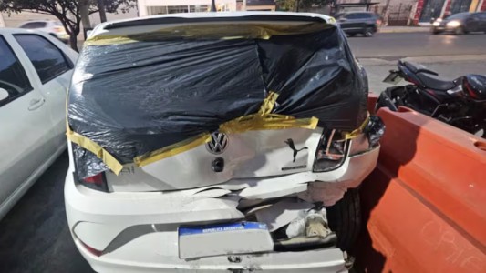 Video | Impactante doble choque: conductor embiste un auto con un bebé dentro