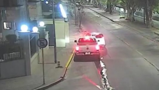 Detuvieron al conductor que embistió dos veces un auto y lesionó a un bebé