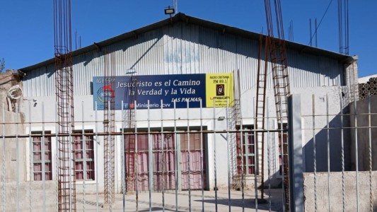 Pastores evangélicos atacados con un cuchillo tras ofrecer alojamiento