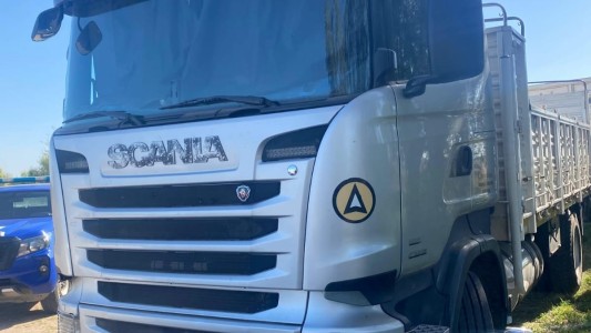 Policía de Córdoba recuperó un camión robado en La Rioja gracias al GPS del vehículo