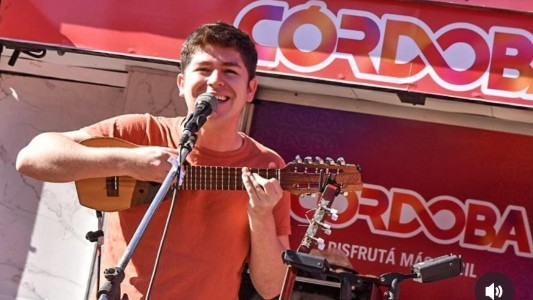 Jordi Vivas, el joven de Cosquín que fusiona el folclore con nuevos sonidos
