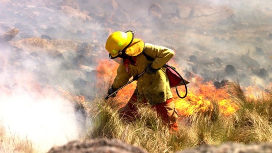 El incendio en la Quebrada del Condorito cumple cinco días: investigan su origen