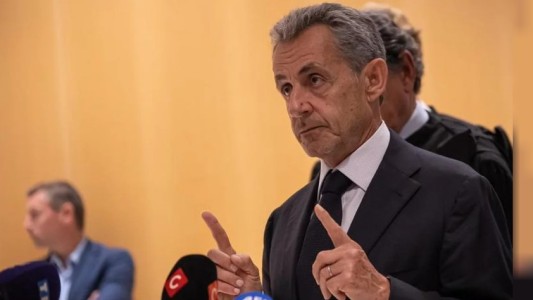 Nicolas Sarkozy, expresidente de Francia, comienza una condena de cinco años de prisión