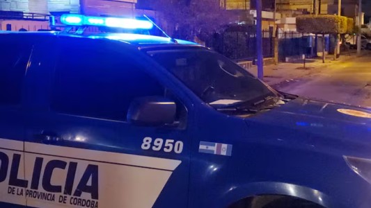 Operativo violento: tres naranjitas detenidos y dos policías heridos