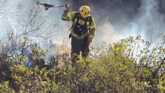 Incendio activo en Guasapampa pone en riesgo parte del Parque Nacional Traslasierra