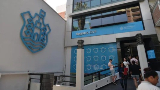 Transporte gratuito y operativo especial para retirar DNI durante este domingo electoral